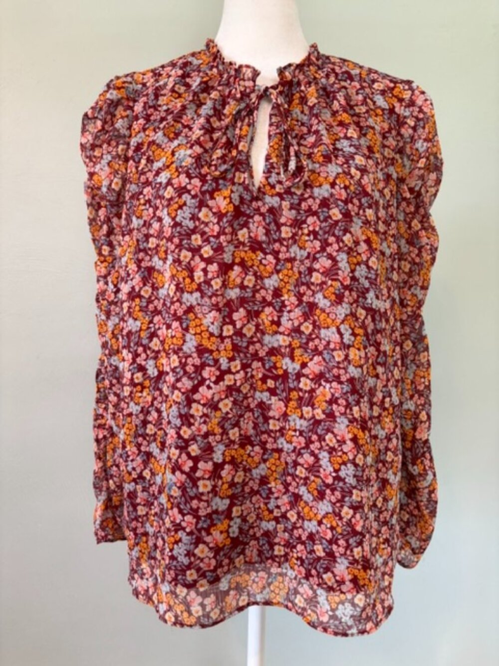 CeCe Burgundy Ditsy Floral Long Sleeve Tie Neck Blouse w/Ruched Shoulders Size M